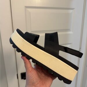 Reef Black and Cream Platform Sandals